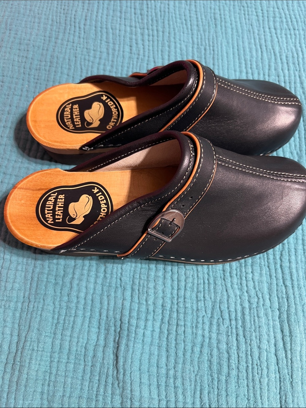 NWOB Bresco Orthopedik Natural Leather Wooden Clogs size41.